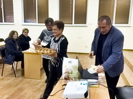 Възрастните хора обсъждаха с кмета Гагов чистотата и благоустрояването